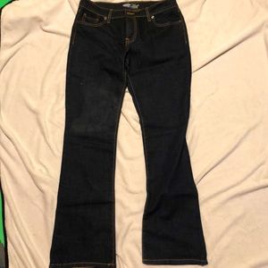 The flirt style jeans